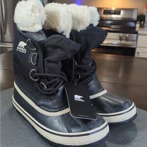 New Sorel Womens Size 6 Winter Carnival Boot Shoes 1308911011 Blk Waterproof